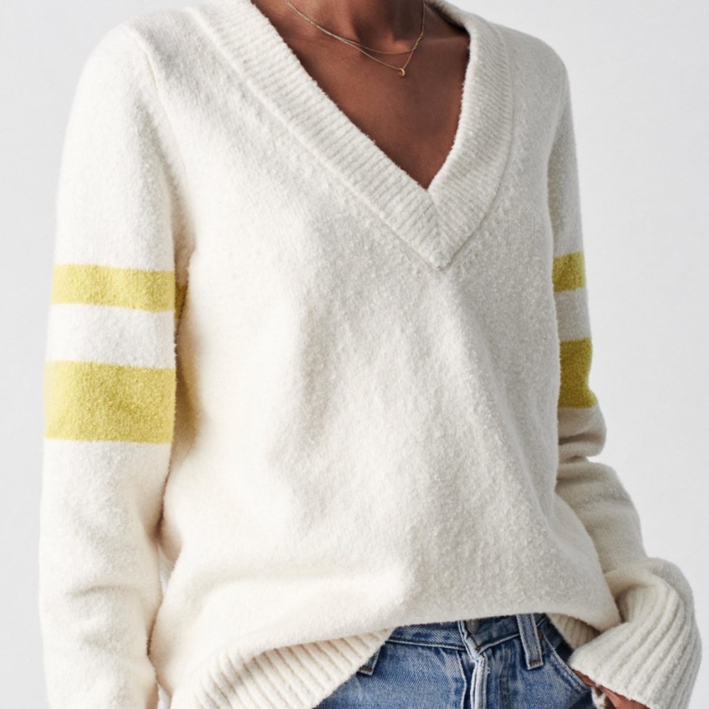 Faherty Summit Varsity Sweater - image 1